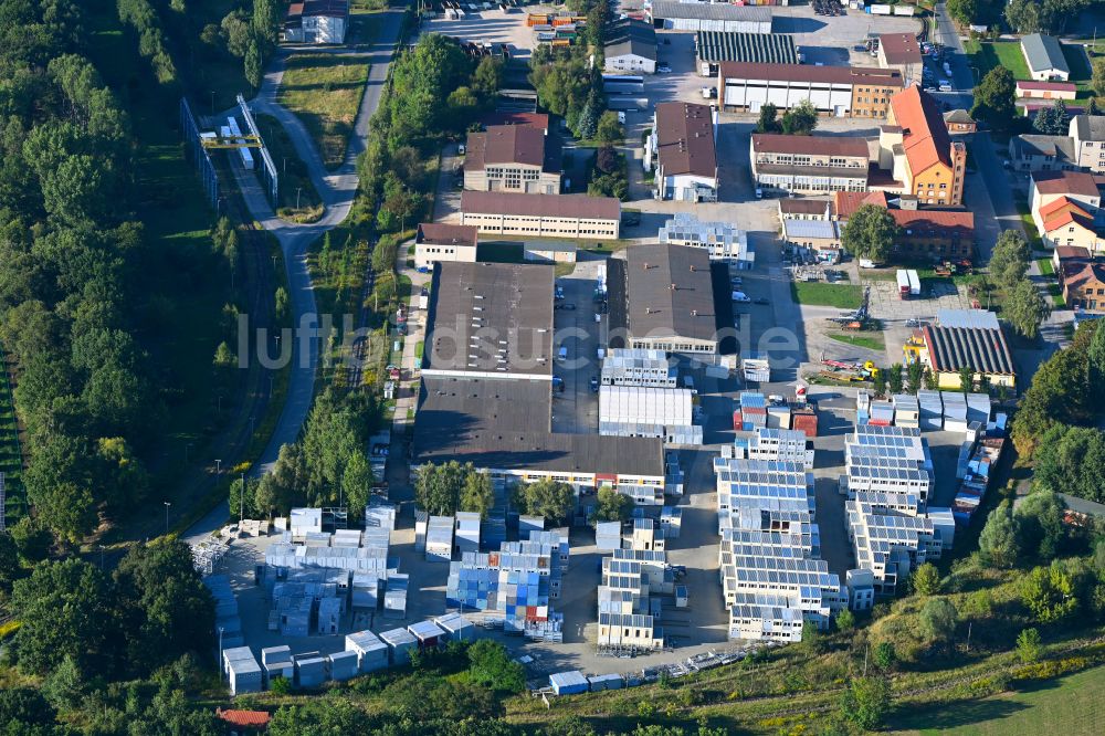 Mittenwalde aus der Vogelperspektive: Industrie- und Gewerbegebiet in Mittenwalde im Bundesland Brandenburg, Deutschland