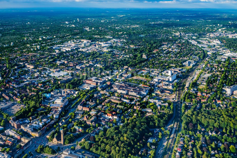 Hamburg aus der Vogelperspektive: Industrie- und Gewerbegebiet am Neumarkt im Ortsteil Wandsbek in Hamburg, Deutschland