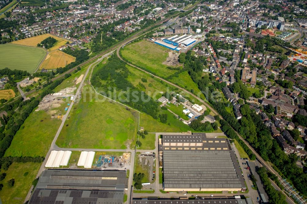 Luftaufnahme Oberhausen - Industrie- und Gewerbegebiet in Oberhausen im Bundesland Nordrhein-Westfalen