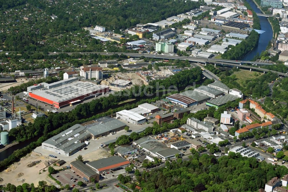 Luftbild Berlin - Industrie- und Gewerbegebiet im Ortsteil Tempelhof-Schöneberg in Berlin, Deutschland