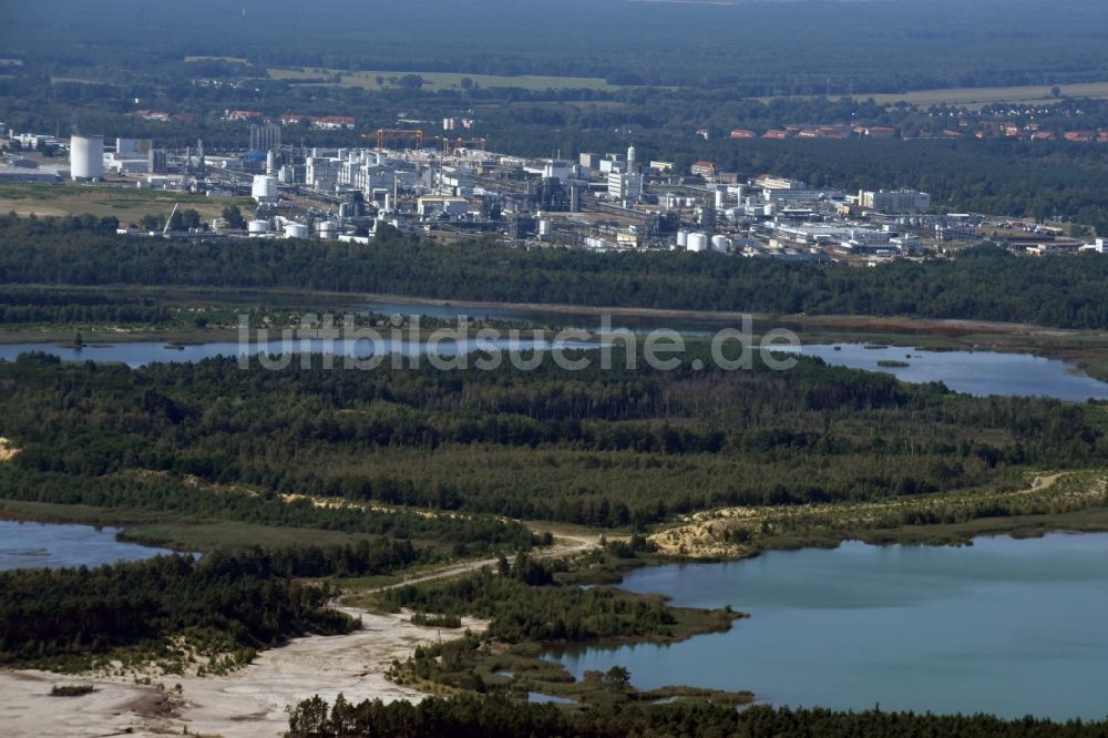 Luftaufnahme Schwarzheide - Industrie- und Gewerbegebiet in Schwarzheide im Bundesland Brandenburg