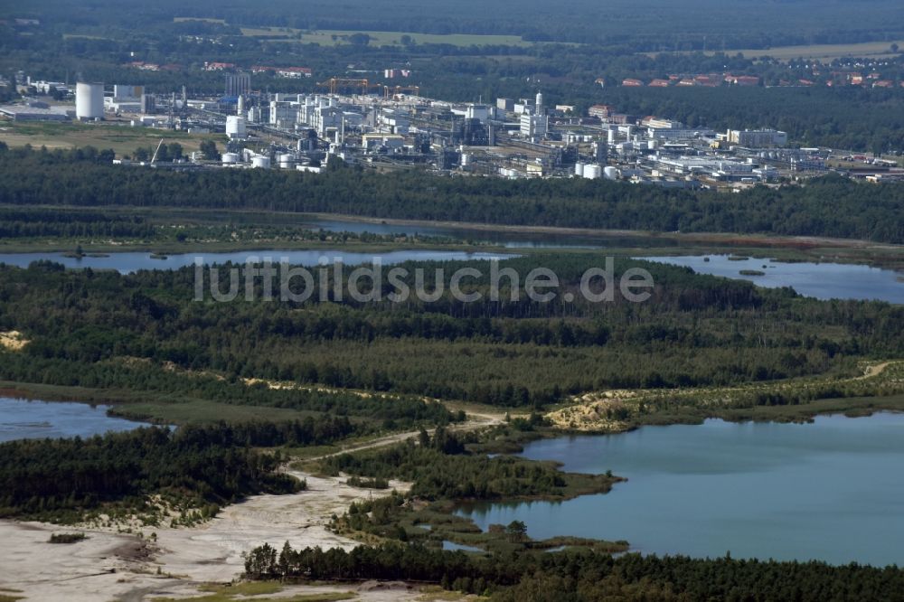 Schwarzheide von oben - Industrie- und Gewerbegebiet in Schwarzheide im Bundesland Brandenburg