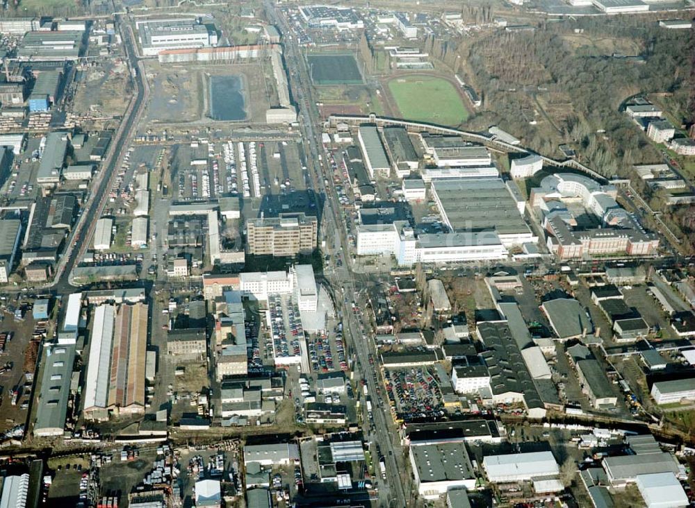 Luftbild Berlin - Lichtenberg - Industrie - und Gewerbegebiet an der Siegfriedstraße in Berlin - Lichtenberg.