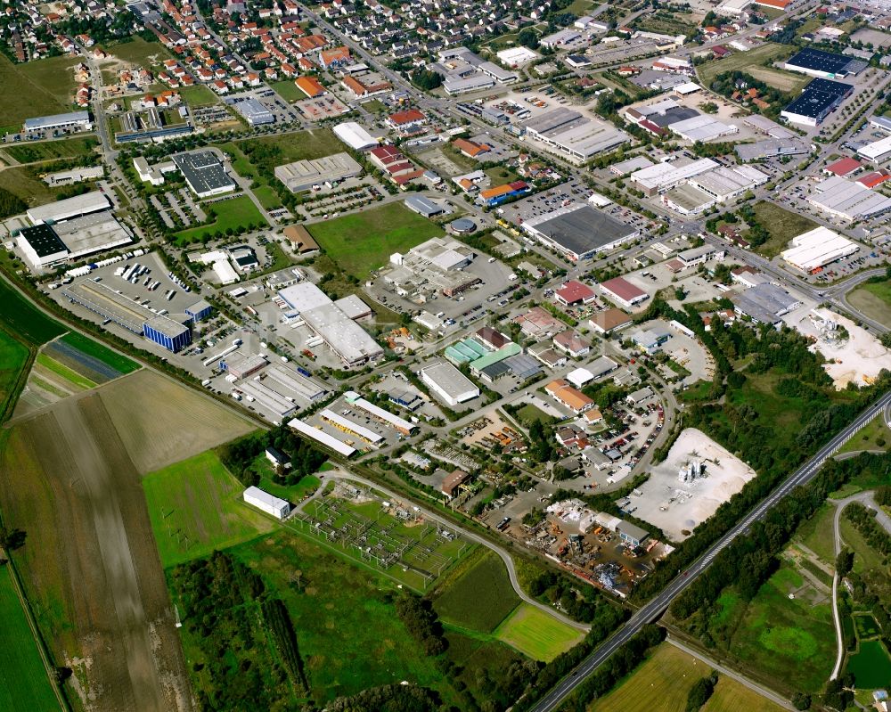 Luftbild Straubing - Industrie- und Gewerbegebiet in Straubing im Bundesland Bayern, Deutschland