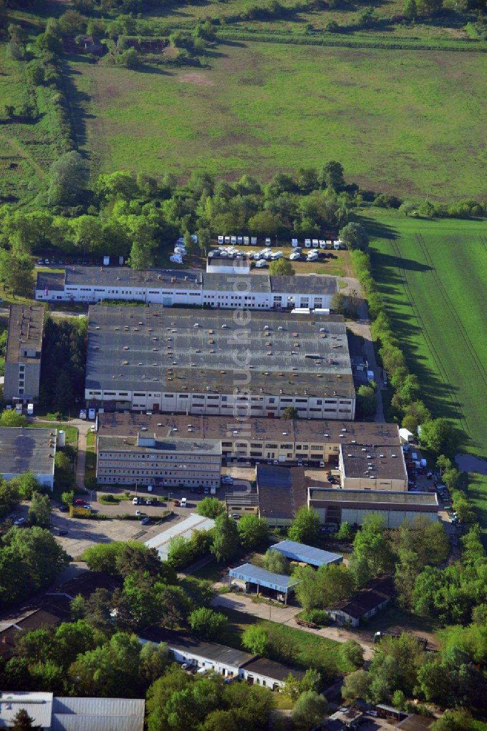 Stahnsdorf aus der Vogelperspektive: Industrie- und Gewerbegebiet Techno-Park in Stahnsdorf im Bundesland Brandenburg