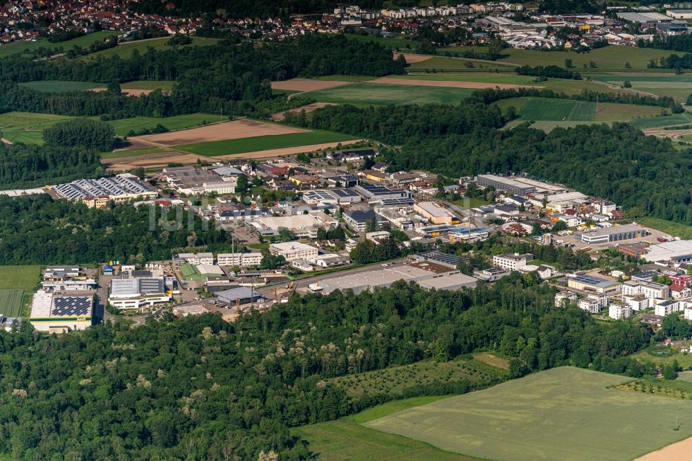 Umkirch von oben - Industrie- und Gewerbegebiet in Umkirch im Bundesland Baden-Württemberg, Deutschland