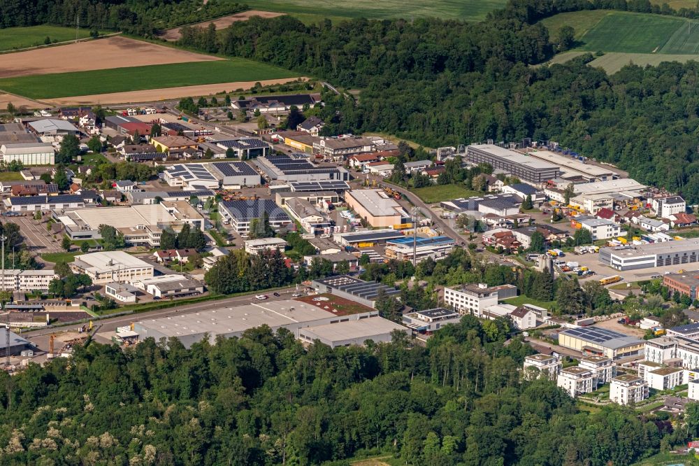 Umkirch aus der Vogelperspektive: Industrie- und Gewerbegebiet in Umkirch im Bundesland Baden-Württemberg, Deutschland