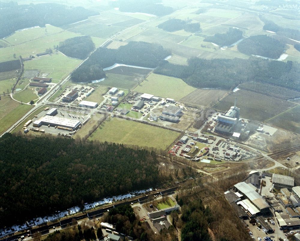 Weißenhorn von oben - Industrie- und Gewerbegebiet in Weißenhorn im Bundesland Bayern, Deutschland