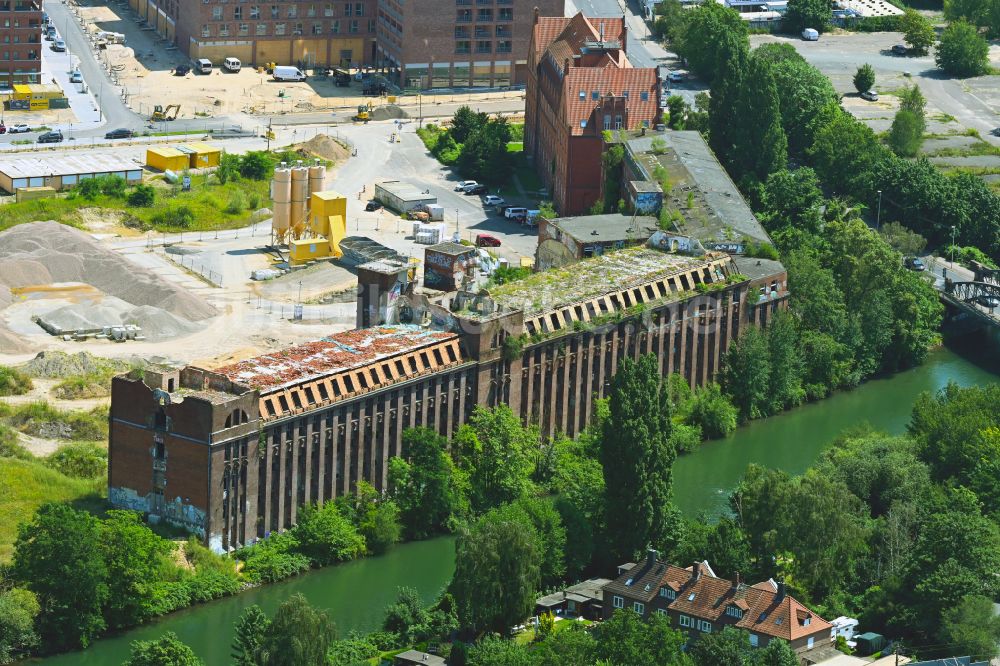 Hannover von oben - Industrie- Ruine Conti im Ortsteil Linden-Limmer in Hannover im Bundesland Niedersachsen, Deutschland