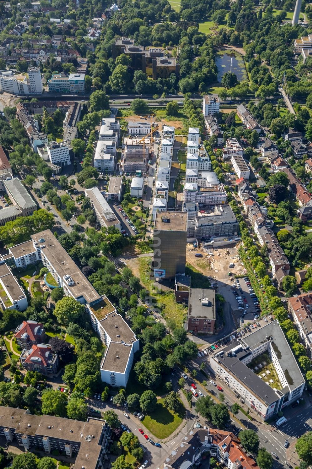 Luftbild Dortmund - Industrie- Ruine Kronenturm der ehemaligen Kronen- Brauerei in Dortmund im Bundesland Nordrhein-Westfalen, Deutschland