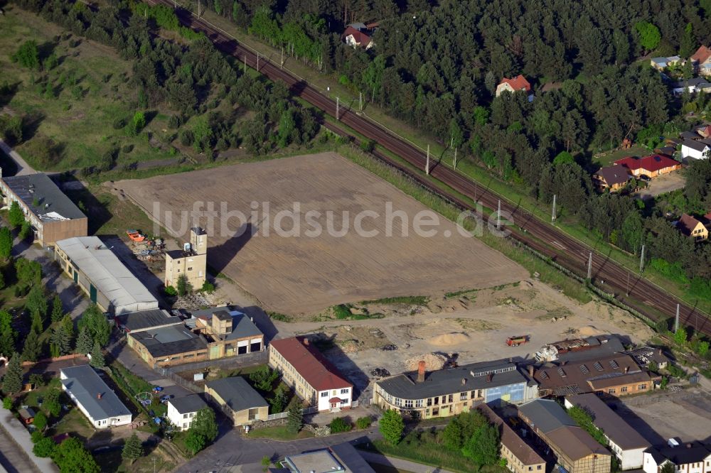 Britz aus der Vogelperspektive: Industriebrache in Britz ( bei Eberswalde ) im Bundesland Brandenburg