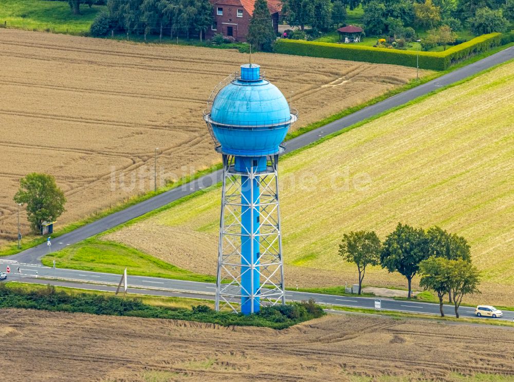 Ahlen aus der Vogelperspektive: Industriedenkmal blauer Wasserturm in Ahlen im Bundesland Nordrhein-Westfalen