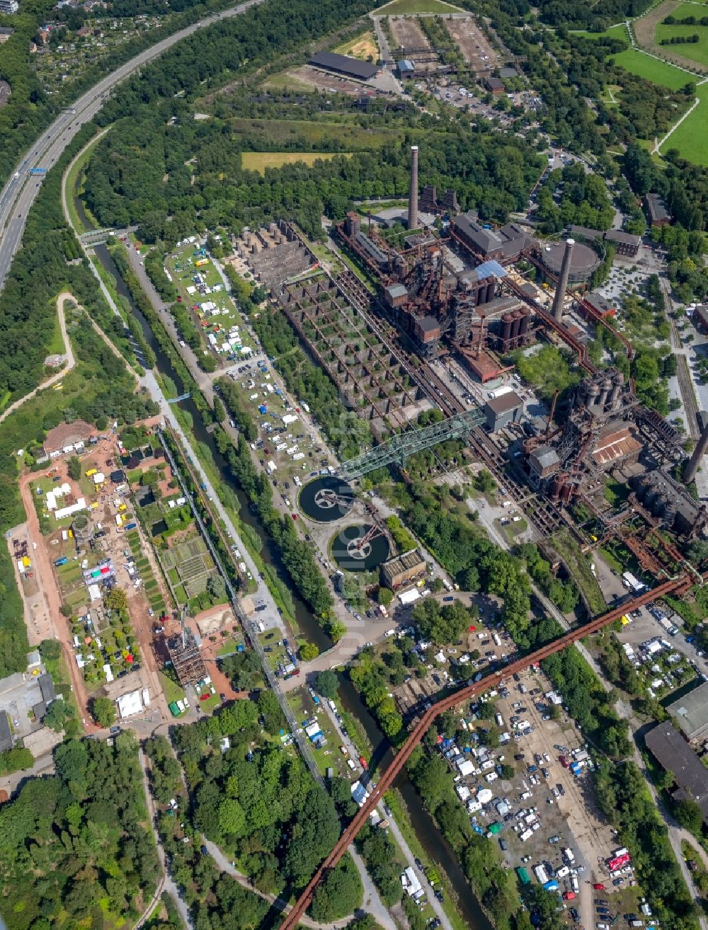 Luftbild Duisburg - Industriedenkmal der power-ruhrgebiet GmbH in Duisburg im Bundesland Nordrhein-Westfalen