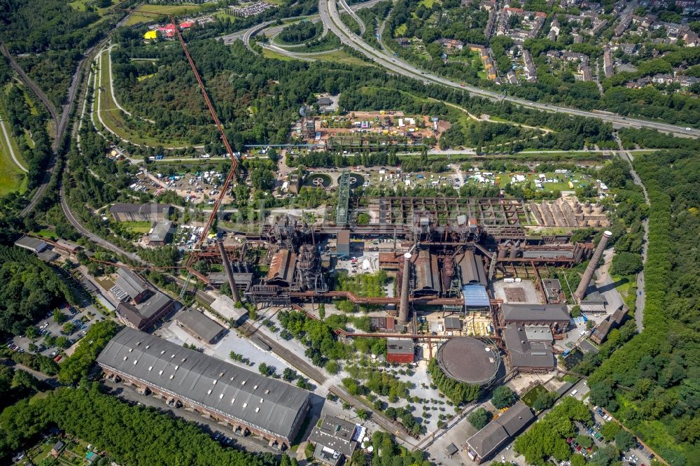 Luftaufnahme Duisburg - Industriedenkmal der power-ruhrgebiet GmbH in Duisburg im Bundesland Nordrhein-Westfalen