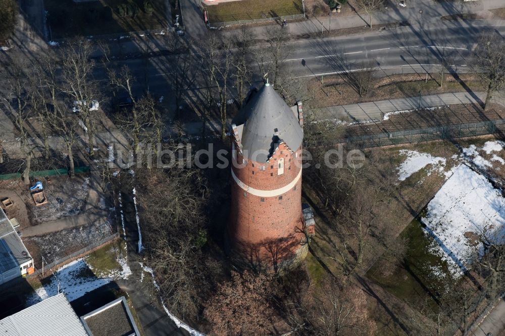 Luftbild Bernau - Industriedenkmal Wasserturm in Bernau im Bundesland Brandenburg