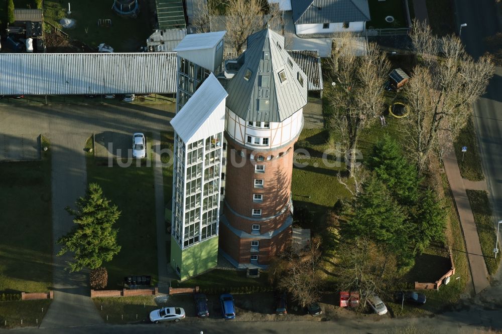 Luftbild Fürstenwalde/Spree - Industriedenkmal Wasserturm in Fürstenwalde/Spree im Bundesland Brandenburg