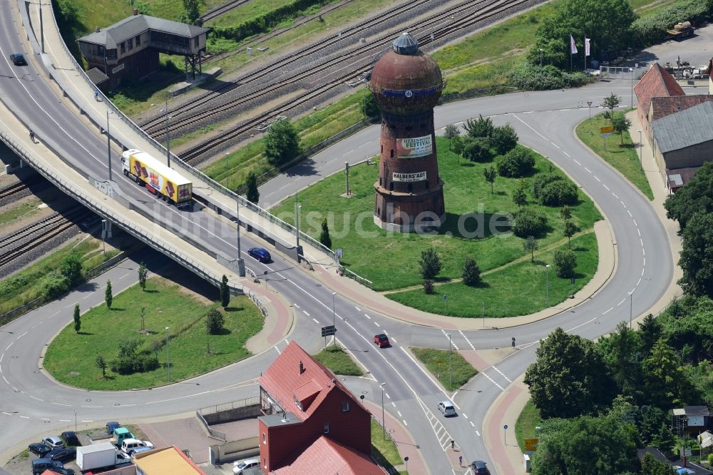 Halberstadt aus der Vogelperspektive: Industriedenkmal Wasserturm in Halberstadt im Bundesland Sachsen-Anhalt