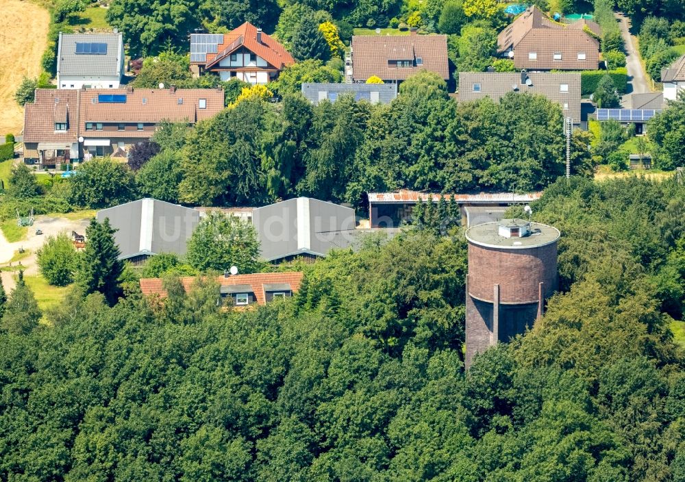 Luftaufnahme Hattingen - Industriedenkmal Wasserturm Kressenberg in Hattingen im Bundesland Nordrhein-Westfalen