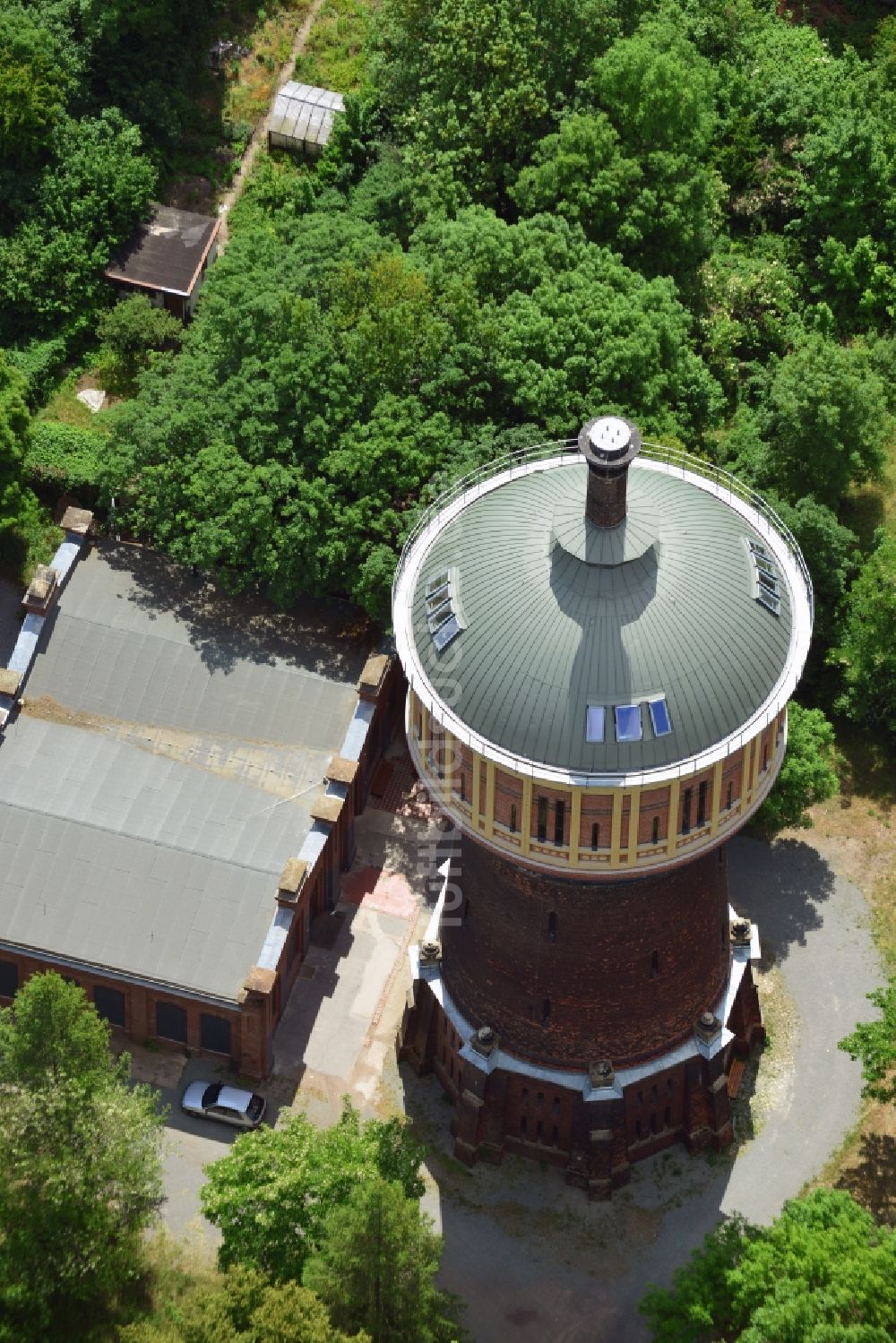 Luftbild Magdeburg - Industriedenkmal Wasserturm in Magdeburg im Bundesland Sachsen-Anhalt