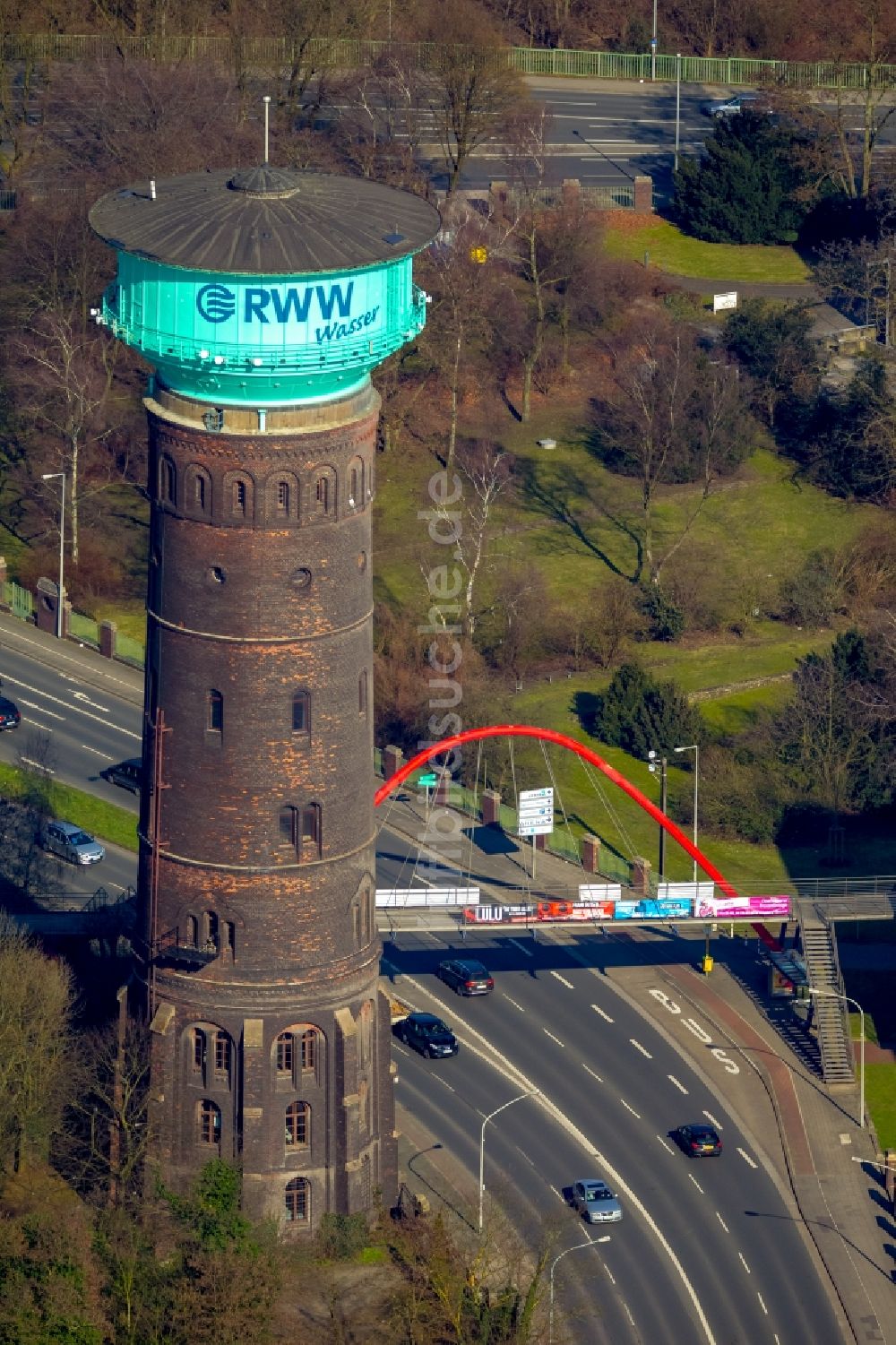 Oberhausen aus der Vogelperspektive: Industriedenkmal Wasserturm in Oberhausen im Bundesland Nordrhein-Westfalen