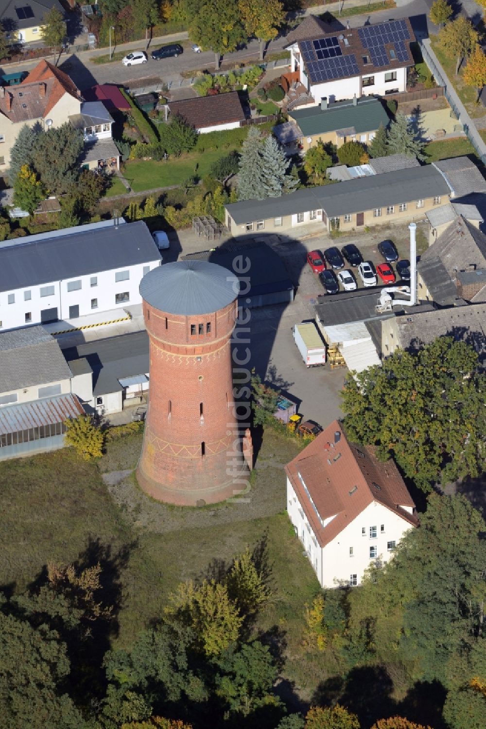 Luftaufnahme Oranienburg - Industriedenkmal Wasserturm in Oranienburg im Bundesland Brandenburg