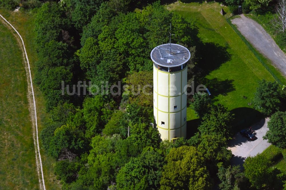 Wiesbaden von oben - Industriedenkmal Wasserturm im Ortsteil Sonnenberg in Wiesbaden im Bundesland Hessen, Deutschland