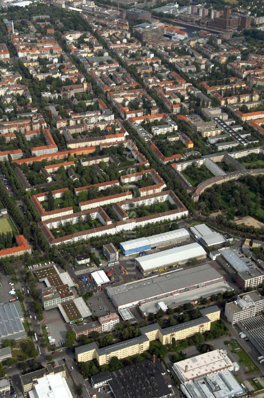 Luftbild Berlin - Industriegebiet an der Bessemerstraße , Eythstraße in Berlin-Tempelhof