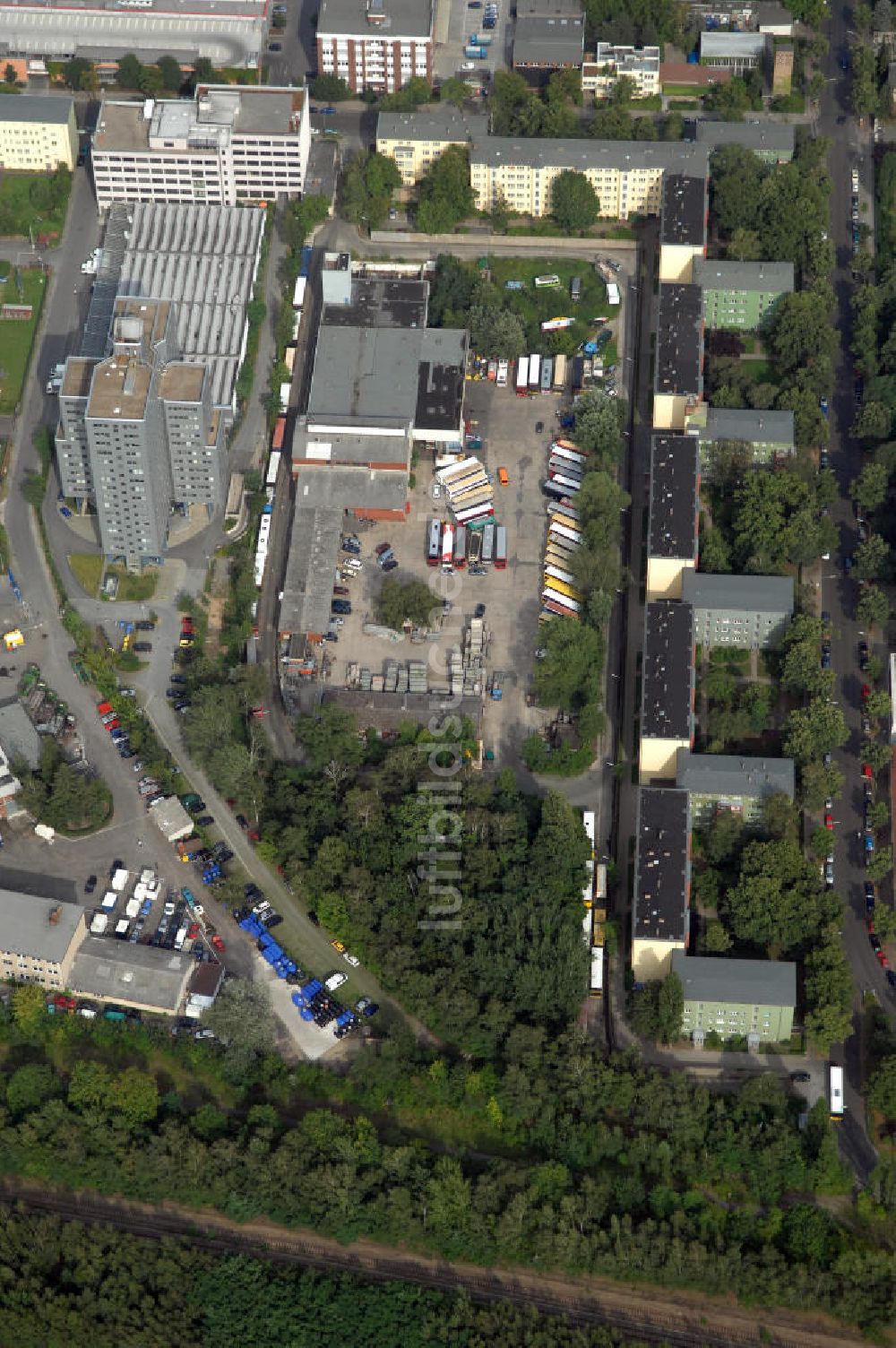 Luftbild Berlin - Industriegebiet an der Bessemerstraße , Eythstraße in Berlin-Tempelhof