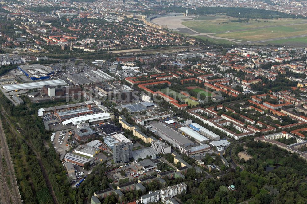 Berlin von oben - Industriegebiet an der Bessemerstraße , Eythstraße in Berlin-Tempelhof