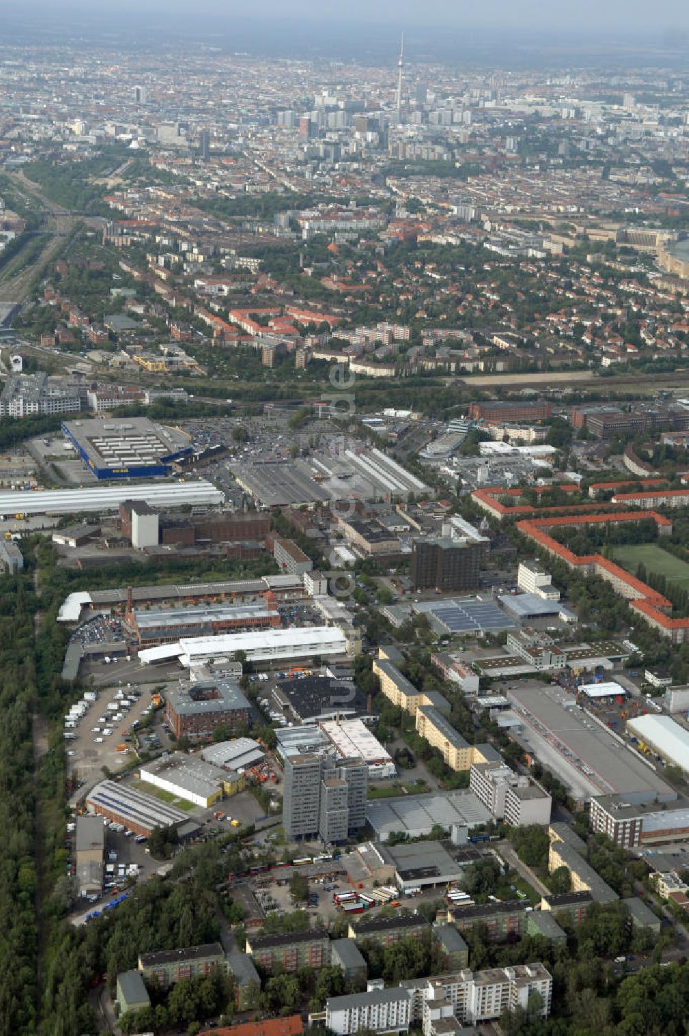 Luftbild Berlin - Industriegebiet an der Bessemerstraße , Eythstraße in Berlin-Tempelhof