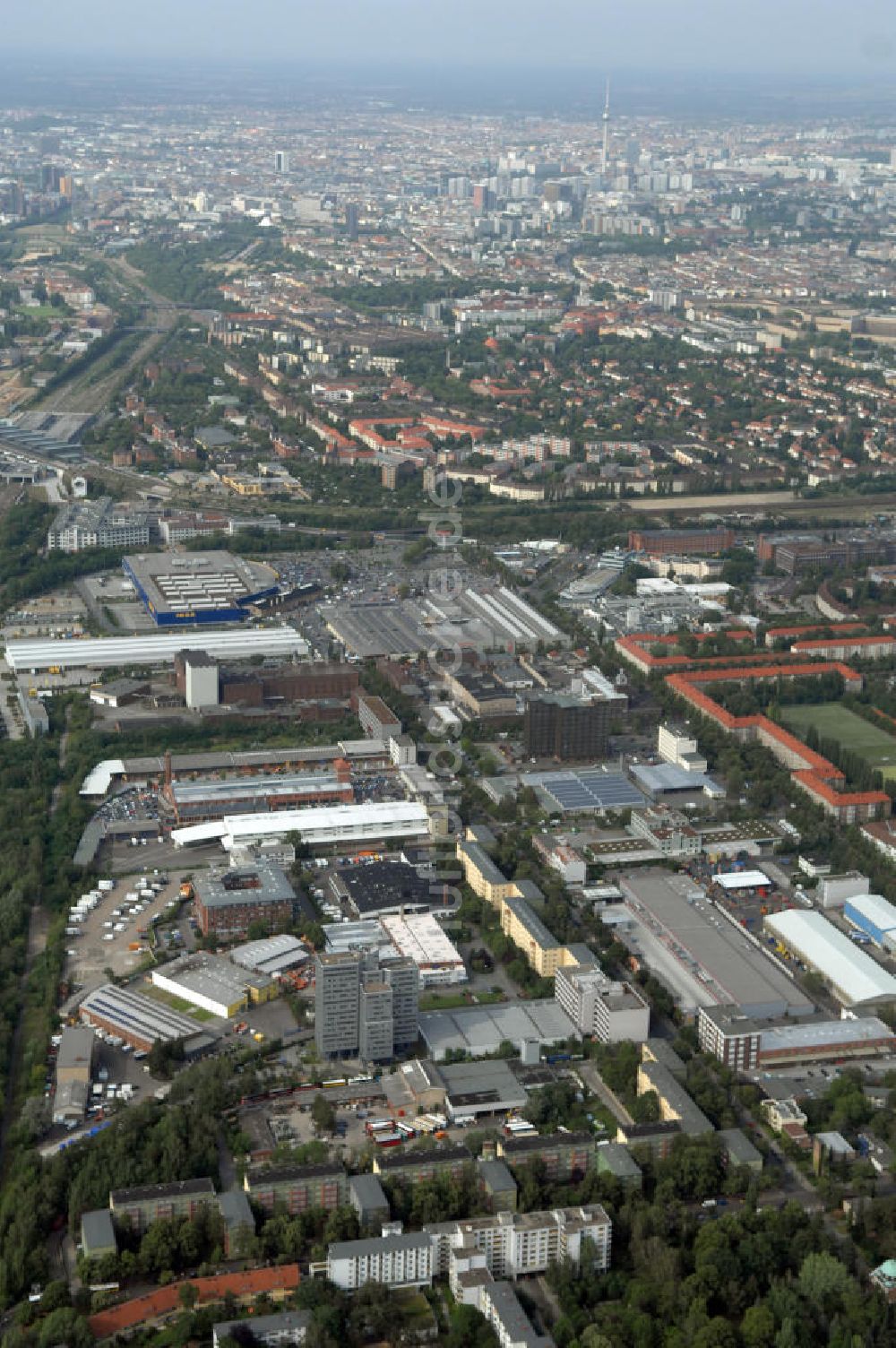 Luftaufnahme Berlin - Industriegebiet an der Bessemerstraße , Eythstraße in Berlin-Tempelhof