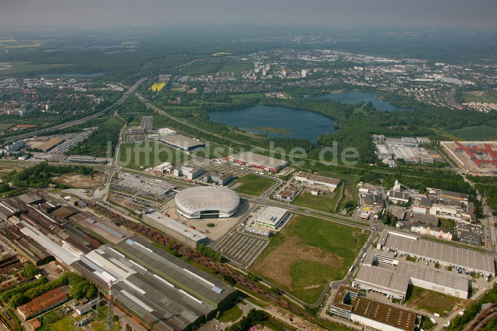 Düsseldorf aus der Vogelperspektive: Industriegebiet in Düsseldorf im Bundesland Nordrhein-Westfalen