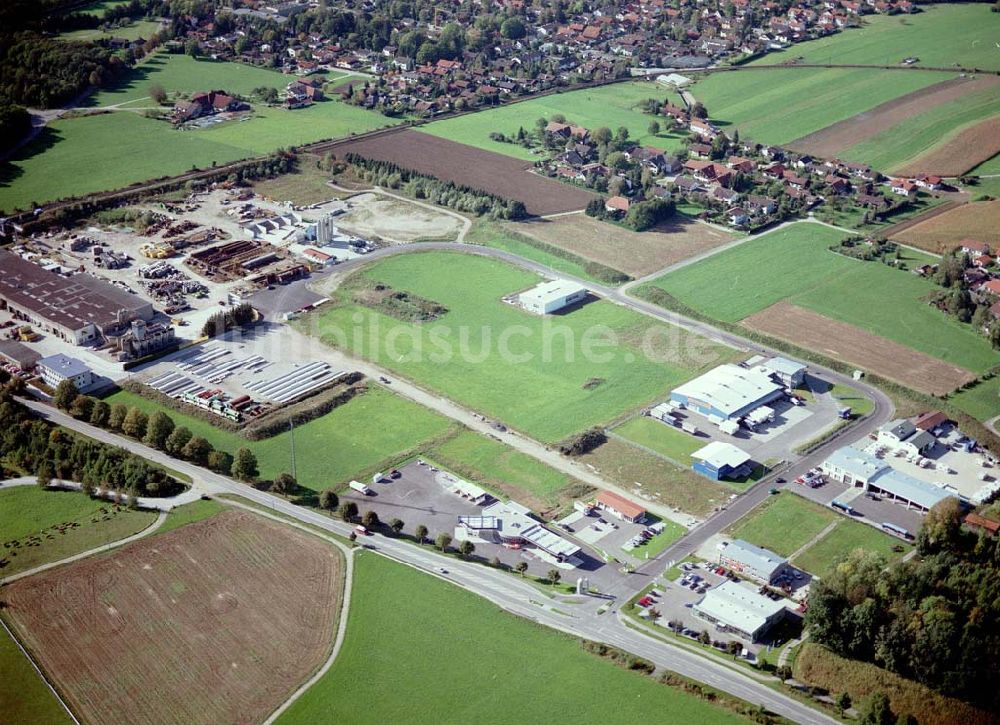 Luftbild Freilassing / Bayern - Industriegebiet Freilassing - Süd der Unternehmensgruppe MAX AICHER an der B304 in Freilassing.