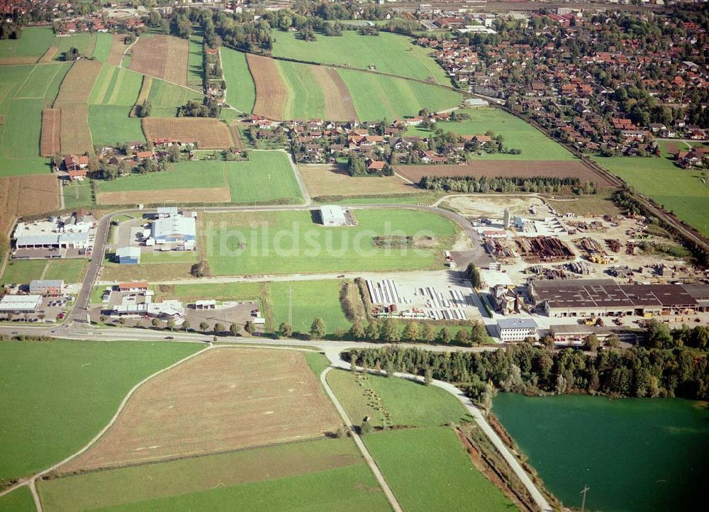 Luftbild Freilassing / Bayern - Industriegebiet Freilassing - Süd der Unternehmensgruppe MAX AICHER an der B304 in Freilassing.