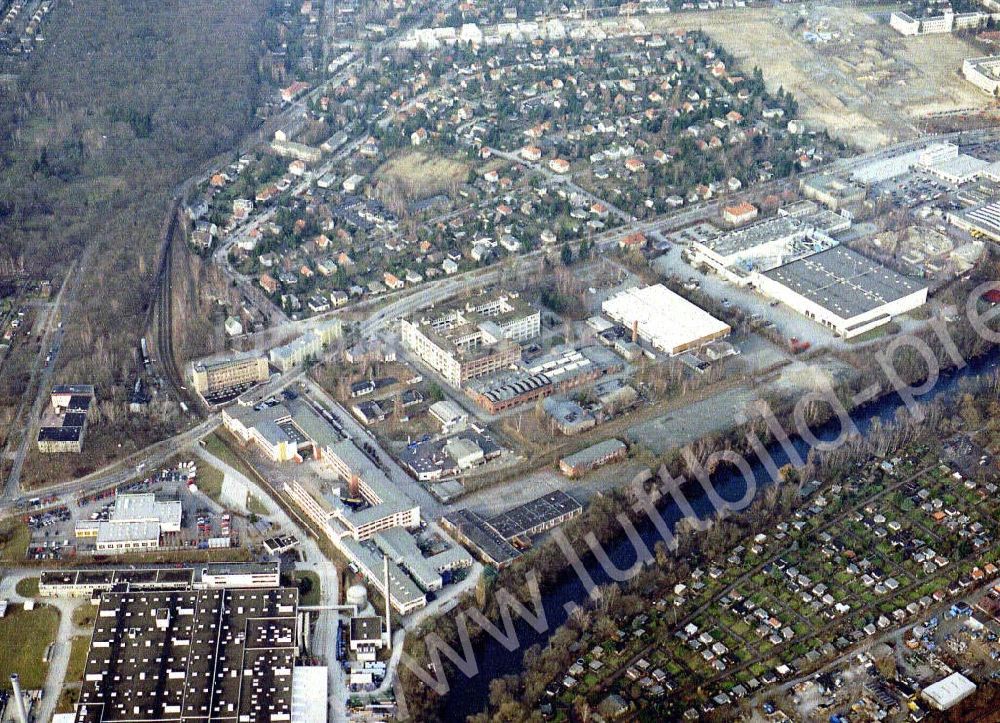 Berlin - Lichterfelde von oben - Industriegebiet an der Goerzallee in Berlin - Lichterfelde.