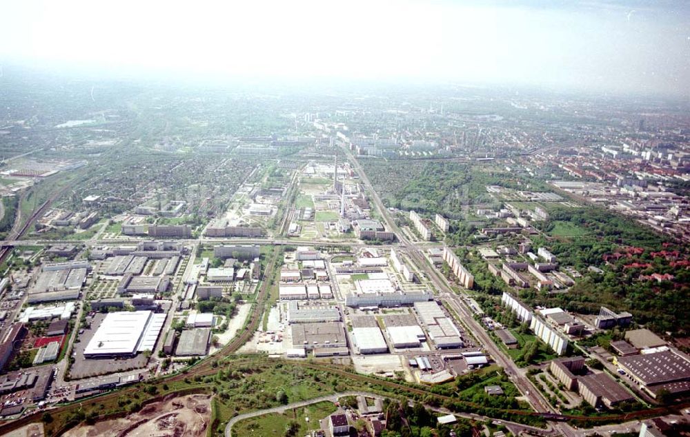 Berlin - Marzahn von oben - Industriegebiet Marzahn mit dem Werksgelände der HEIDENHAIN-MICROPRINT GmbH an der Rhinstraße 134 in 12681 BERLIN, Tel