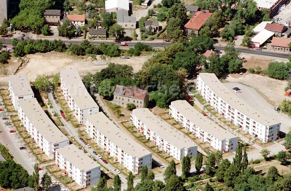 Luftbild Teltow - 09.08.1995 Industriegebiet und Neubaugebiet Teltow