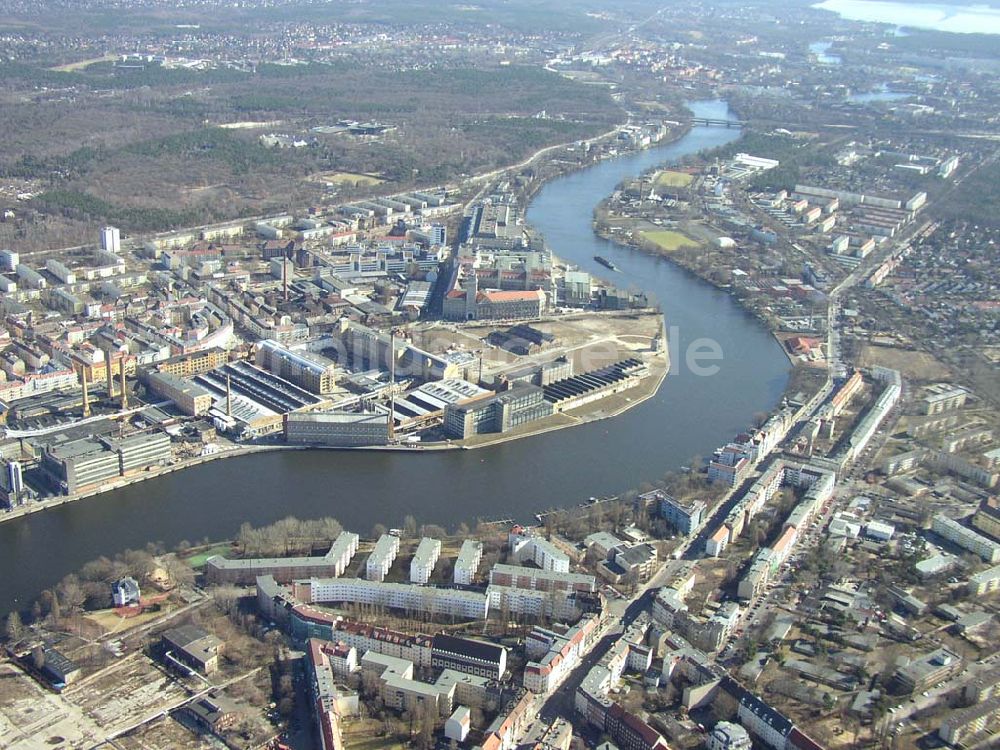 Berlin - SCHÖNEWEIDE von oben - Industriegebiet Nieder- und Oberschöneweide. 13.03.03