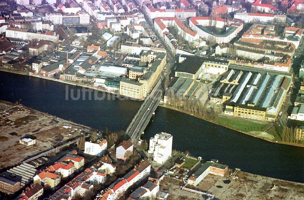 Luftaufnahme Berlin - Schöneweide - Industriegebiet Oberschöneweide.