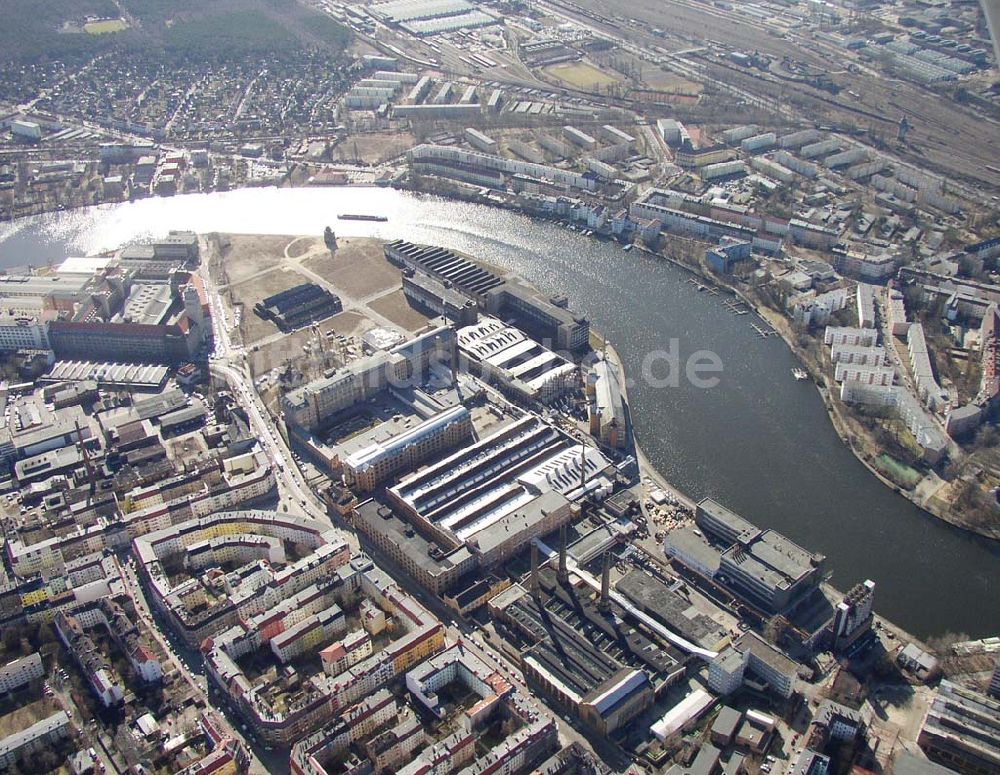 Berlin - SCHÖNEWEIDE von oben - Industriegebiet Oberschöneweide. 13.03.03