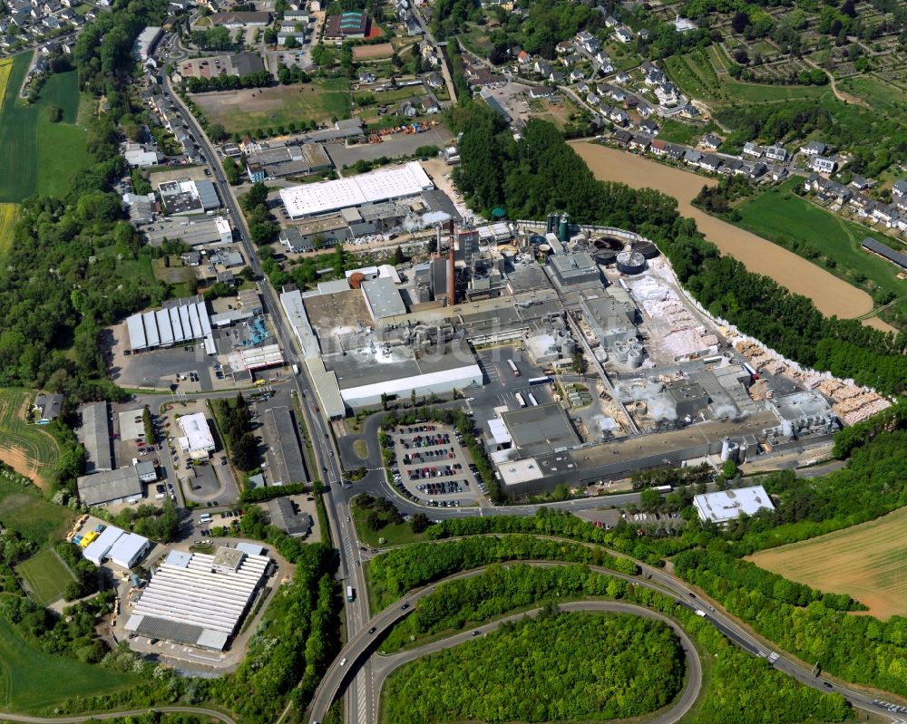 Mayen aus der Vogelperspektive: Industriegebiet im Osten von Mayen im Bundesland Rheinland-Pfalz