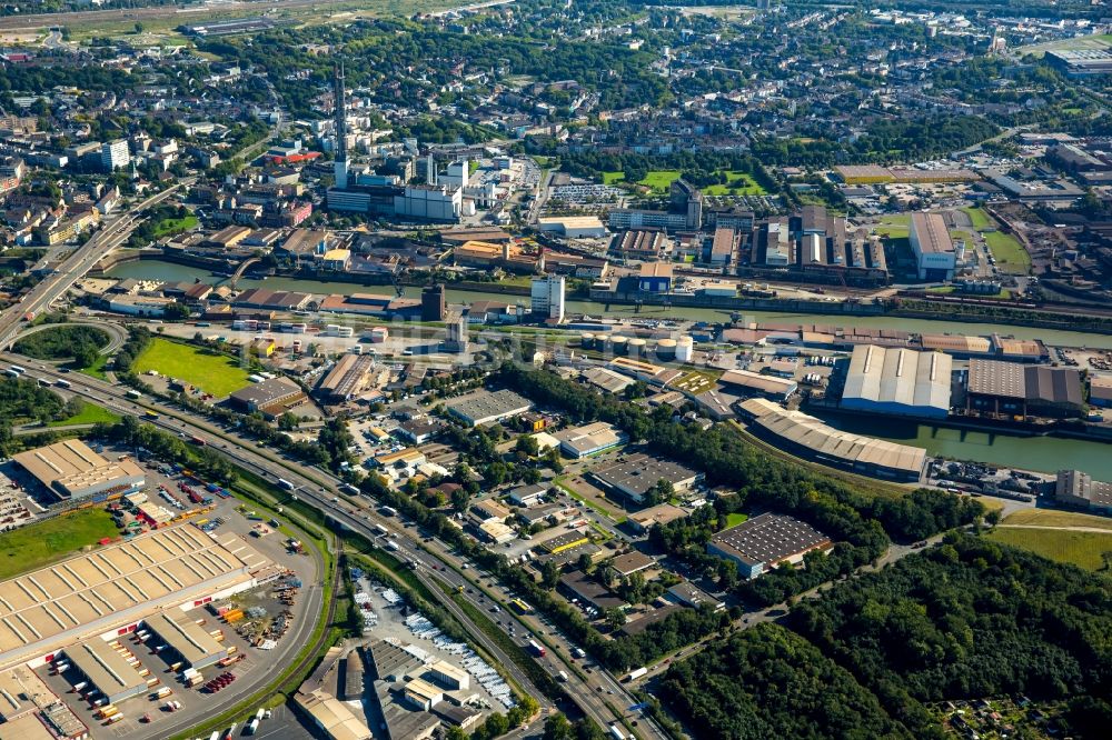 Luftaufnahme Duisburg - Industriegebiet, Siemens- Gelände und Binnenhafen in Duisburg im Bundesland Nordrhein-Westfalen