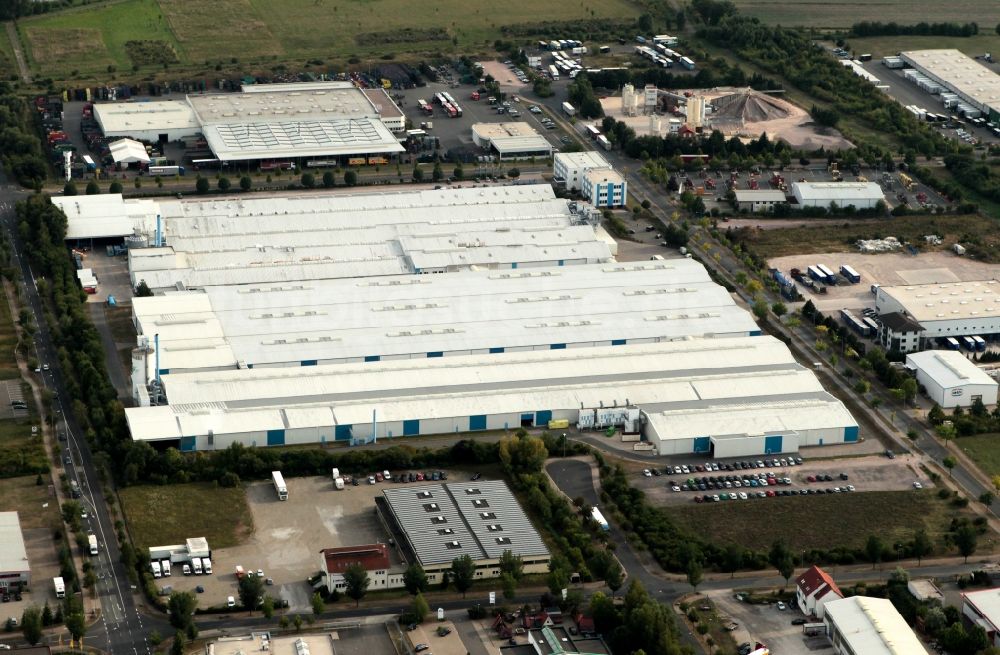 Ichtershausen aus der Vogelperspektive: Industriegebiet Thöreyer Straße mit dem Gebäude der Garant Türen und Zargen in Ichtershausen in Thüringen