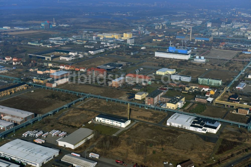 Bitterfeld aus der Vogelperspektive: Industriegebiete im Chemiepark Bitterfeld - Wolfen bei Bitterfeld im Bundesland Sachsen-Anhalt