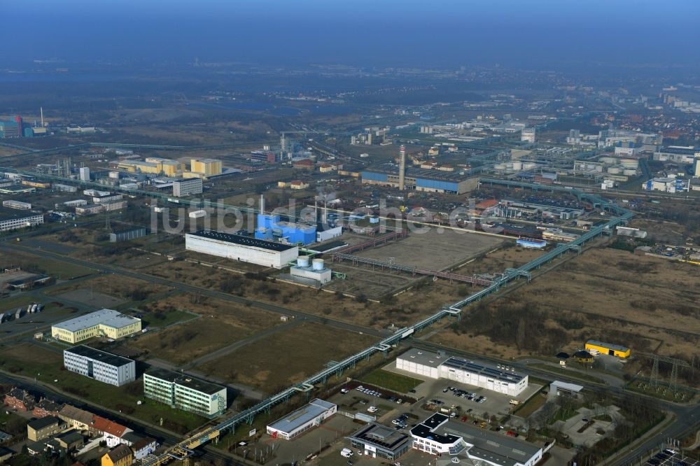 Luftbild Bitterfeld - Industriegebiete im Chemiepark Bitterfeld - Wolfen bei Bitterfeld im Bundesland Sachsen-Anhalt