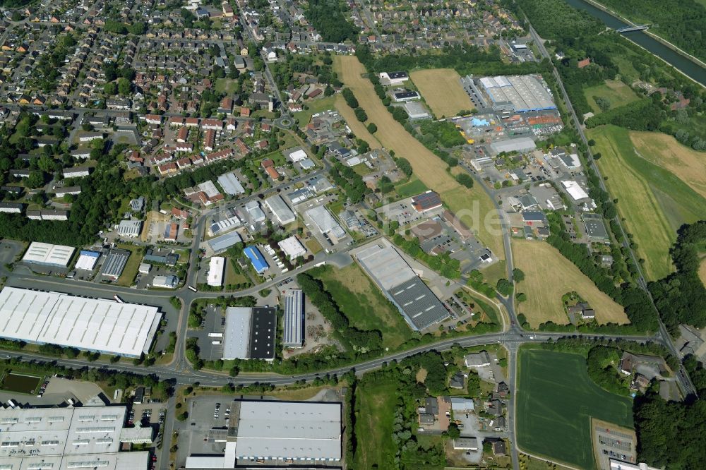 Bergkamen aus der Vogelperspektive: Industriegebäudekomplex der Markus Gerold Unternehmensgruppe in Bergkamen im Bundesland Nordrhein-Westfalen