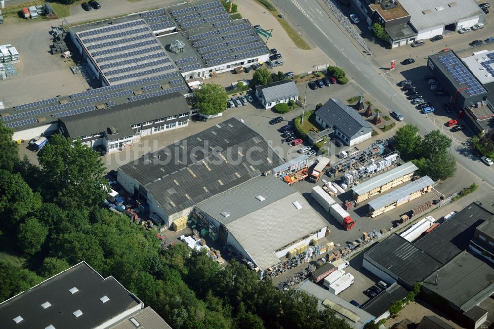 Kamen von oben - Industriegebäudekomplex der Markus Gerold Unternehmensgruppe in Kamen im Bundesland Nordrhein-Westfalen