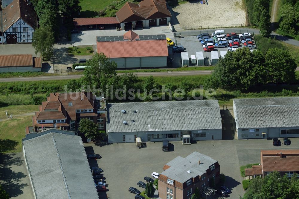 Kamen aus der Vogelperspektive: Industriegebäudekomplex der Markus Gerold Unternehmensgruppe in Kamen im Bundesland Nordrhein-Westfalen