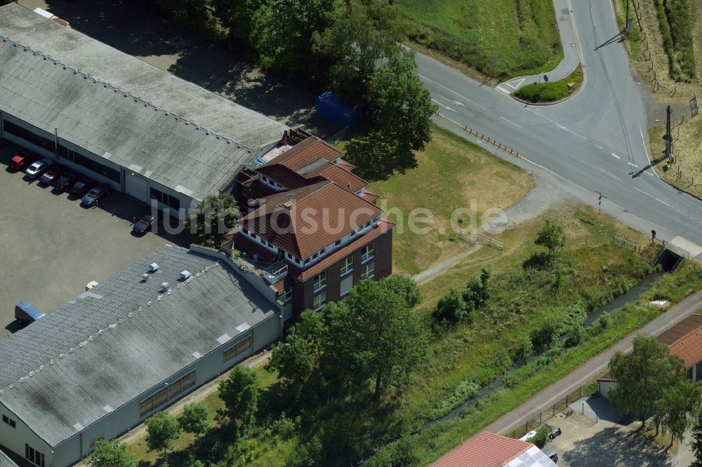 Kamen aus der Vogelperspektive: Industriegebäudekomplex der Markus Gerold Unternehmensgruppe in Kamen im Bundesland Nordrhein-Westfalen