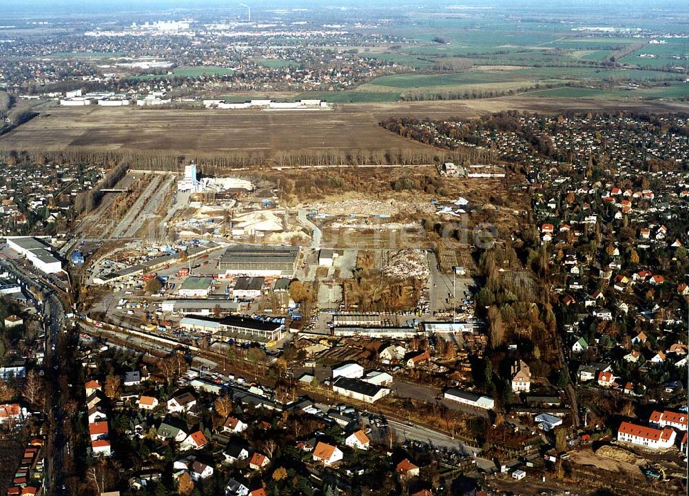 Luftbild Berlin - Heinersdorf - Industriegelände an der Blankenburger Straße in Berlin Heinersdorf (zu Weißensee).